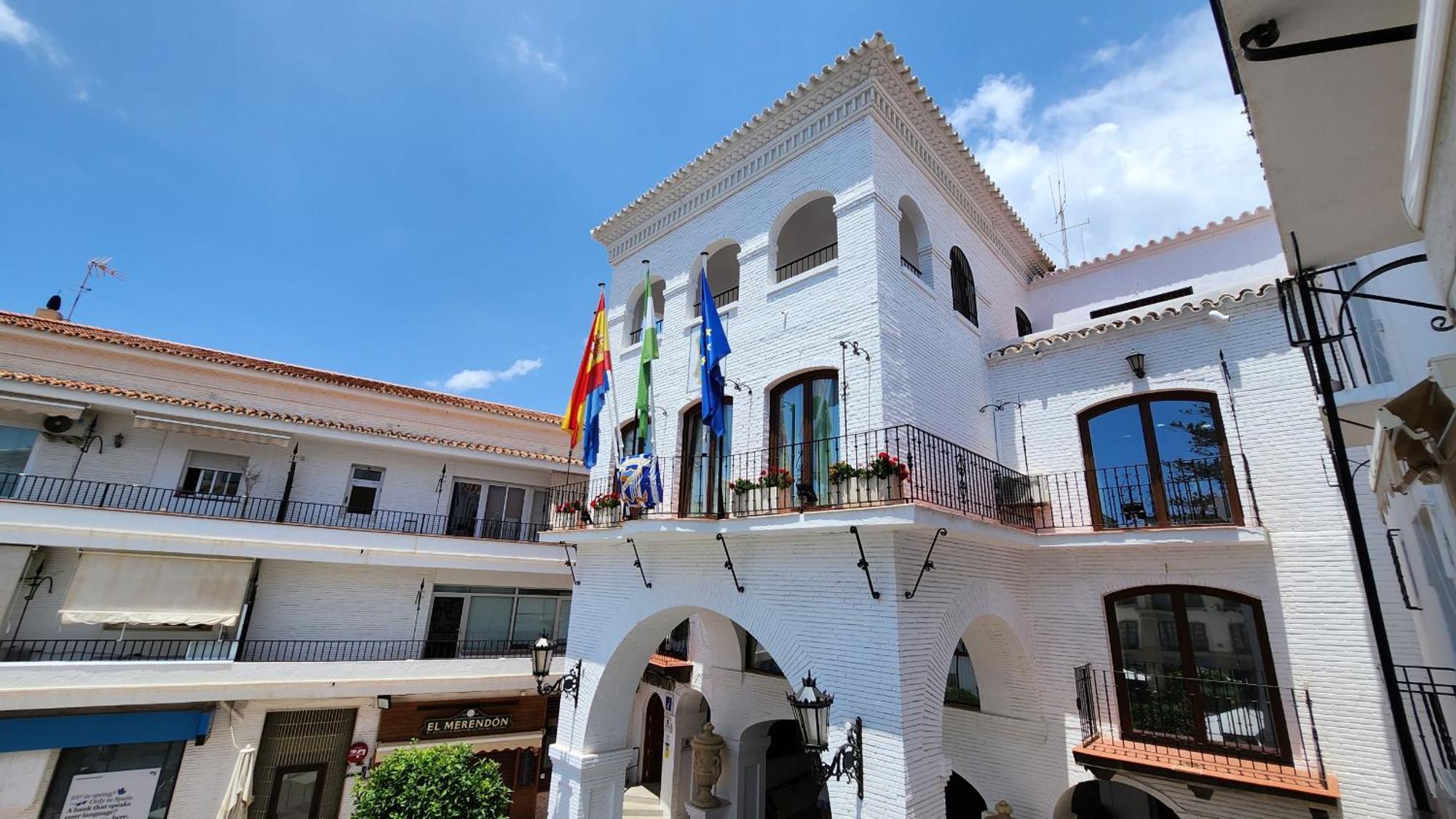 R1357 Balcon De Europa Apartment Nerja Exterior photo