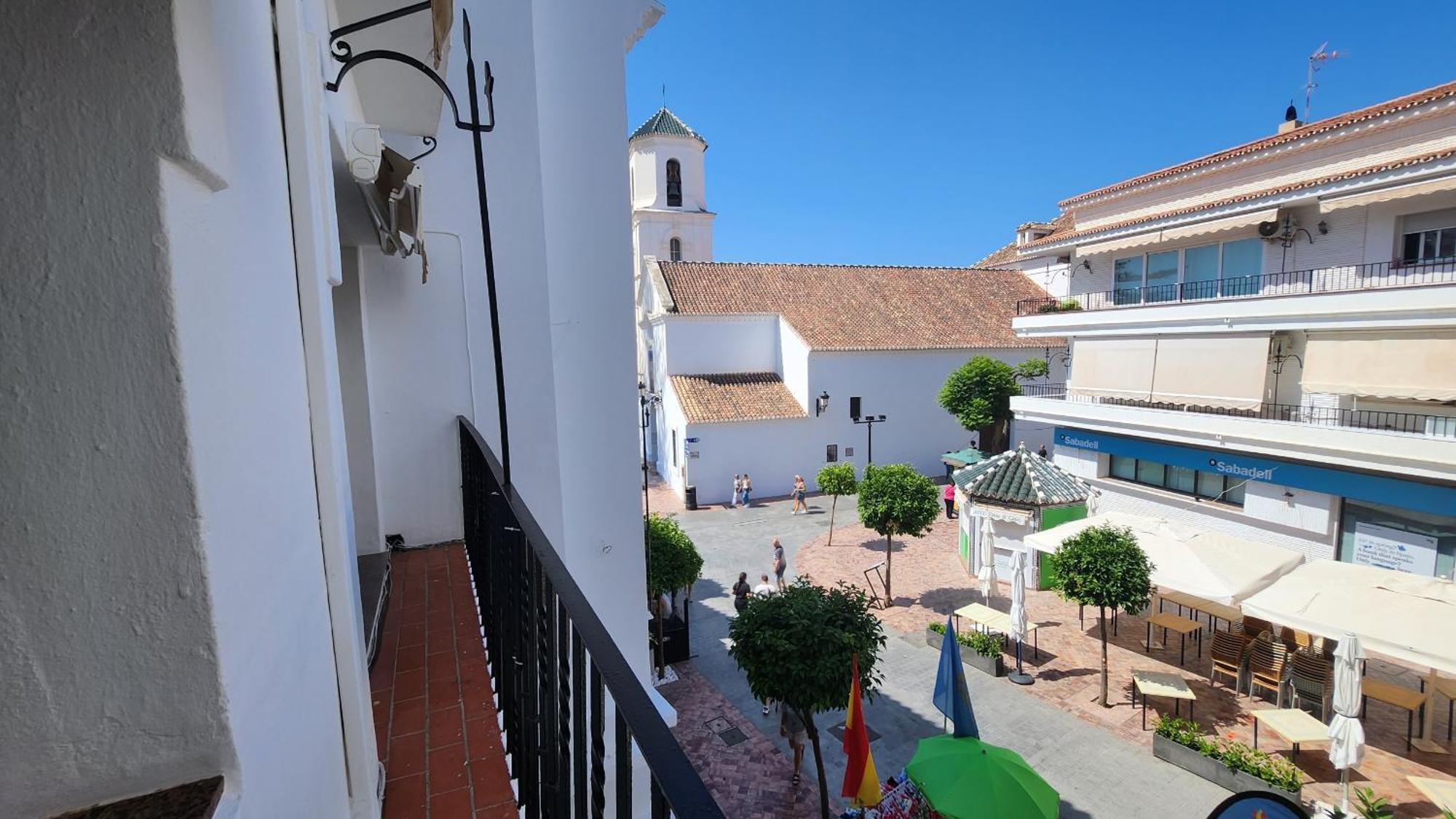 R1357 Balcon De Europa Apartment Nerja Exterior photo
